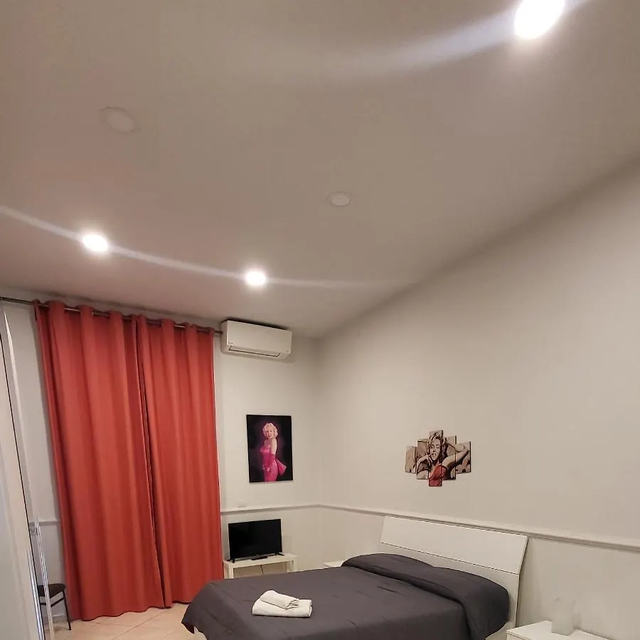 Saint Cristofer House Apartment Catania 0*,