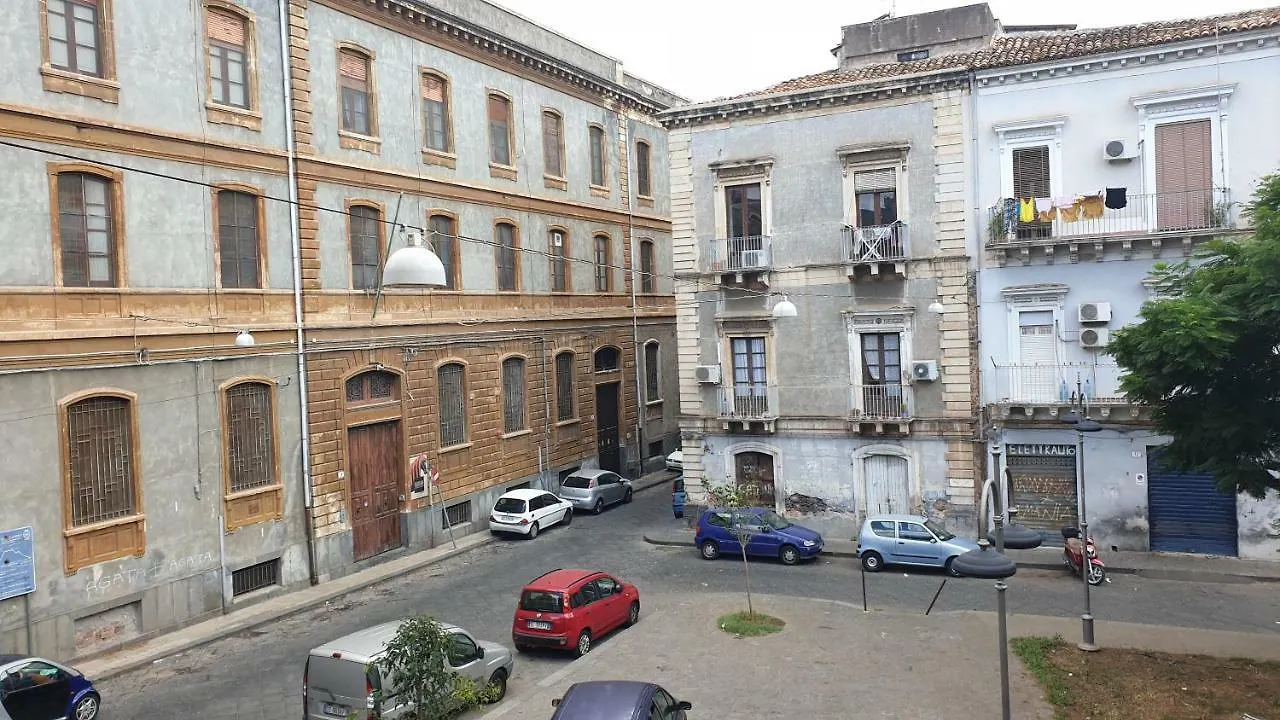 Saint Cristofer House Apartment Catania 0*,