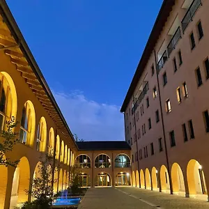 Corte Milano , Rozzano Italia